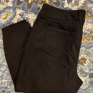 Torrid Raw Edge Black Jegging